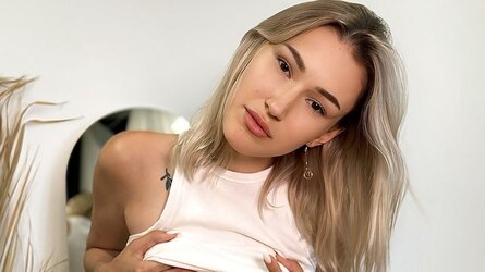 Starte eine Liveshow mit AliceKrosmans