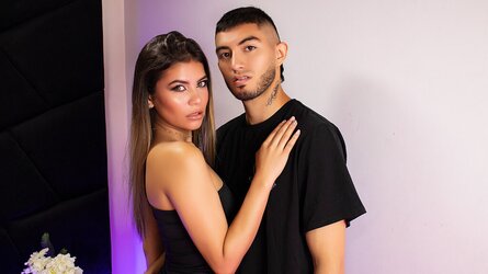 Starte eine Liveshow mit ChloeAndLyam