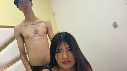 Starte eine Liveshow mit EmilyandMarcus