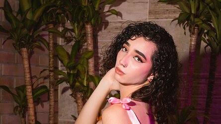 Starte eine Liveshow mit JadePastori