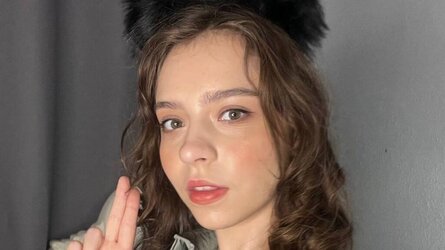 Starte eine Liveshow mit PhilomenaCaudle